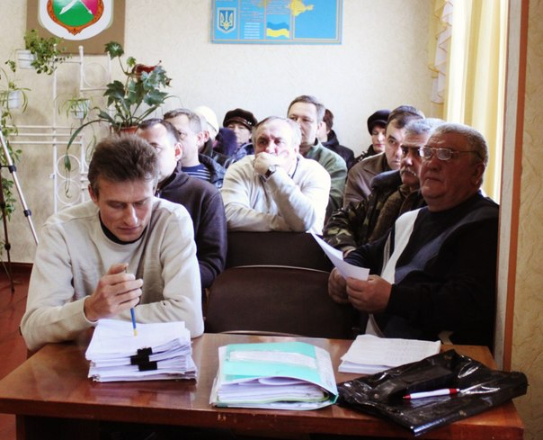 Земельне питання учасникам АТО з Мени залишилось відкритим на 42 сесії міськради