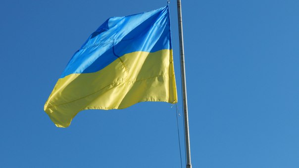 Менянка Дар’я Песоцька урочисто отримала паспорт у Чернігові. Фото