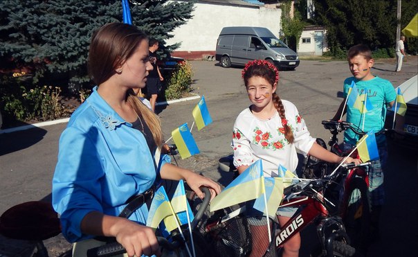 23 серпня в Мені відбувся велопробіг. Фото