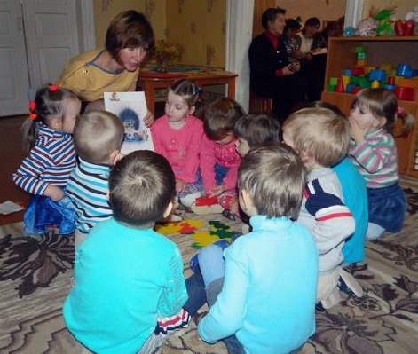 У дитсадку імені Щорса пройшло засідання Клубу “Творчість”. Фото