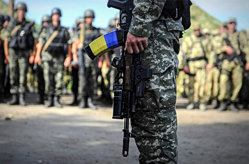 Результати опитування: кожен четвертий чоловік, який отримає повістку, піде воювати