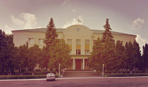 Райдержадміністрація оголосила конкурс на посаду першого заступника голови