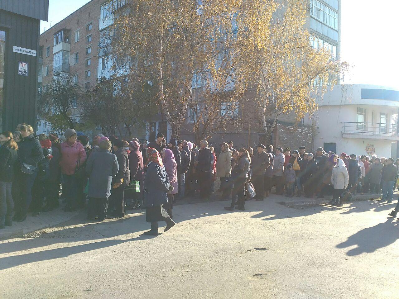 ДУМКА ЧИТАЧА. Які ваші враження від магазину “АТБ”? Чим подобається/не подобається? Чи стали ви менше купувати в інших магазинах/на ринку?