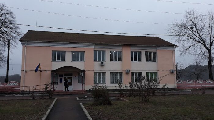 Районний суд — Держустанови у Мені
