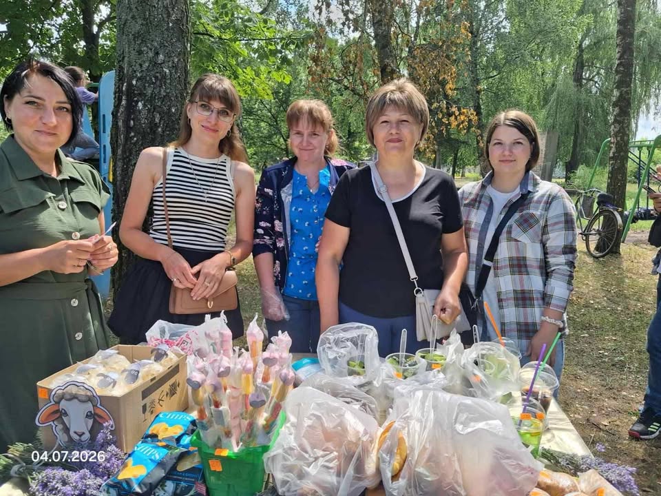 Жителі Макошиного провели благодійний ярмарок на підтримку ЗСУ