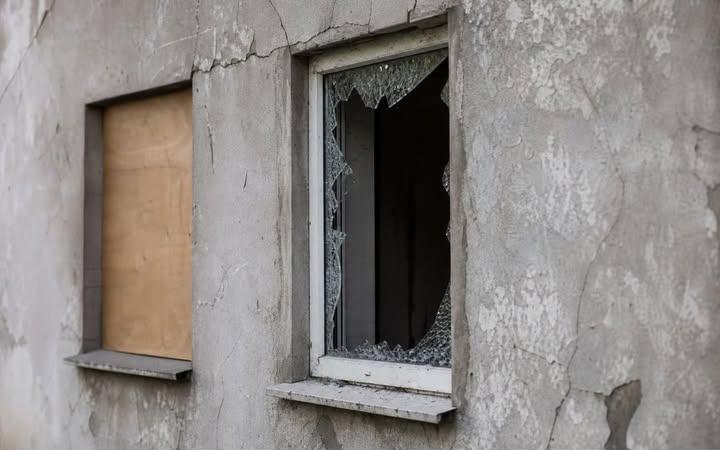 У Менській громаді постраждалим від обстрілів видають будівельні матеріали та гумдопомогу