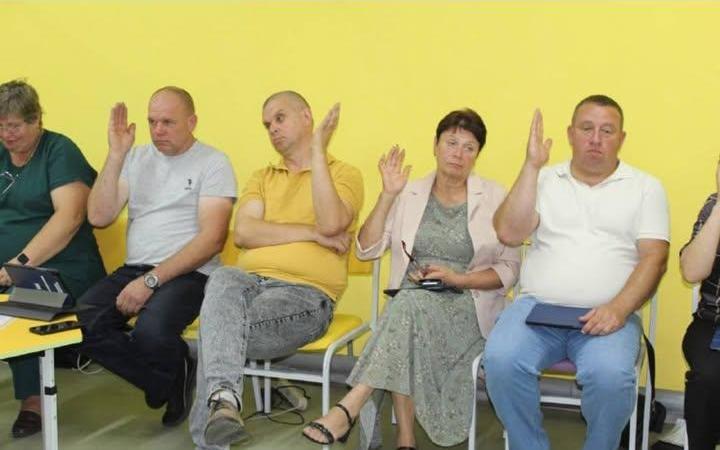 Виконком у Менській громаді погодив бюджетні орієнтири та підготовку до навчального року