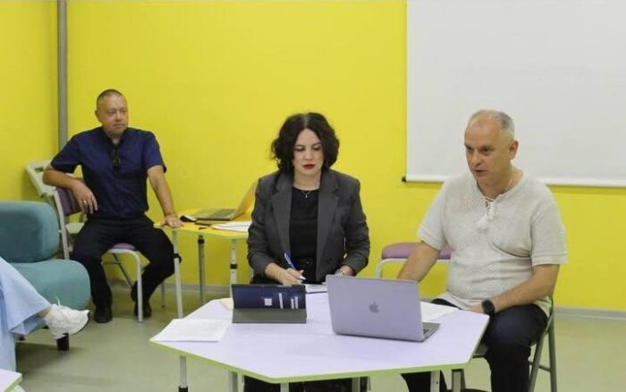 У Мені виконком розглянув питання безпеки, безбар’єрності та компенсацій за пошкоджене майно