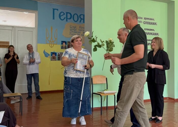 Педагоги Менщини отримали відзнаки МОН: хто серед нагороджених