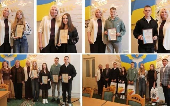 У Мені четверо учнів стали стипендіатами Чернігівського земляцтва